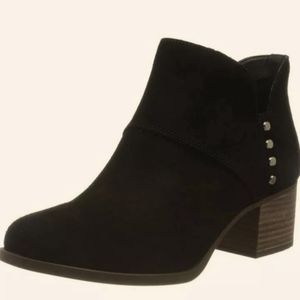 Ugg kooklaburra black suede  boot